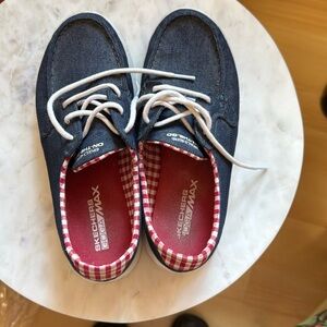 Skechers GOGA Max sneakers